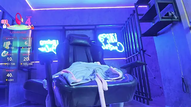 MiistressBlu's cam snapshot