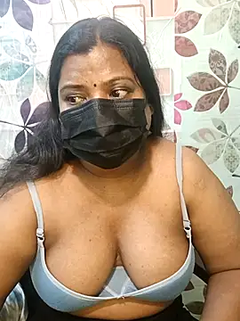 TAMIL-MILF-'s cam snapshot