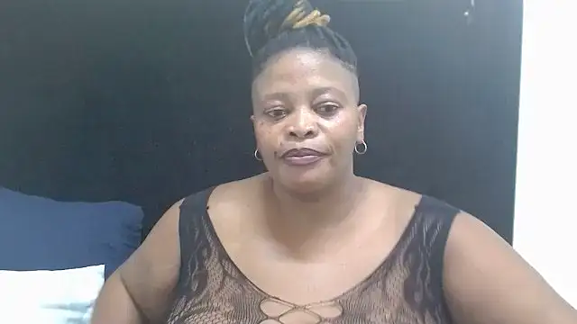 HunungousAssX5's cam snapshot