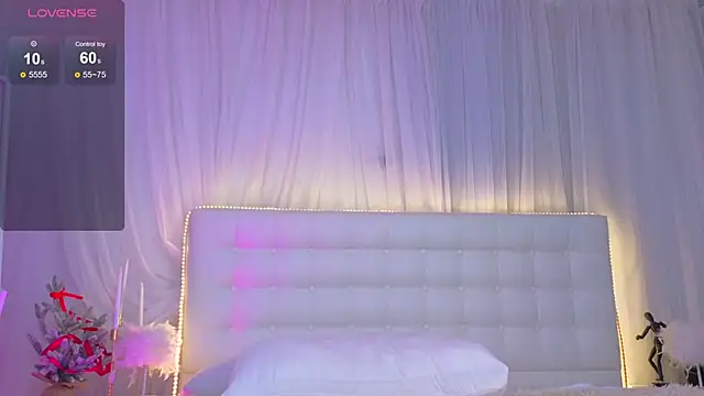 Monica_Leen's cam snapshot