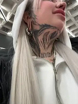 Chiibi's cam snapshot