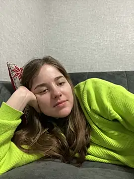 Lady_woman's cam snapshot