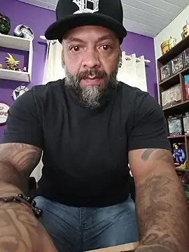 olenhador's cam snapshot