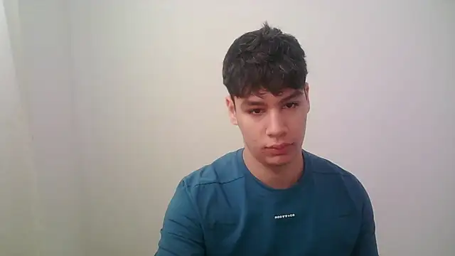 zeus_181's cam snapshot