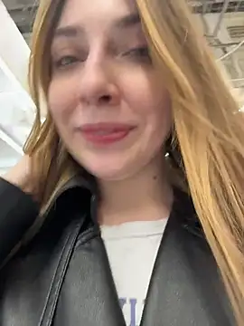 Sunny___Bunny live sex cam