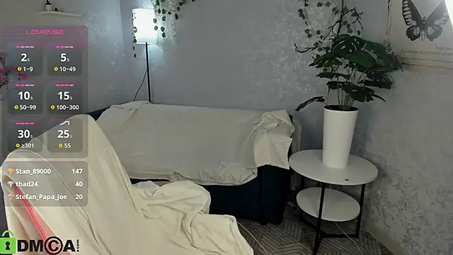 Kati_Li's cam snapshot