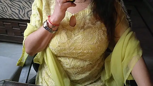 ShylaGill's cam snapshot