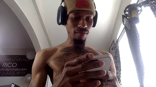 KingDerRico's cam snapshot