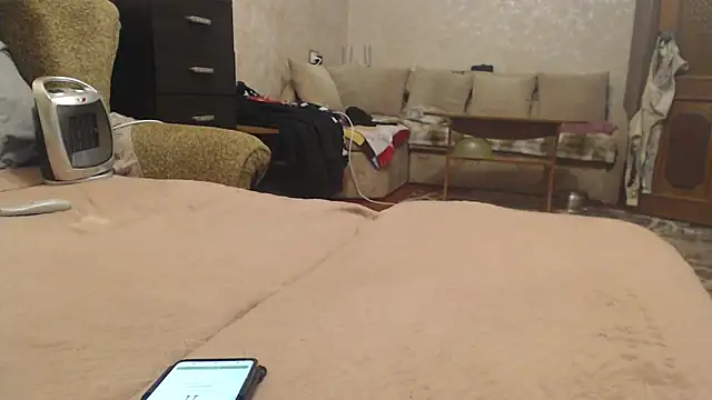 Amy_August's cam snapshot