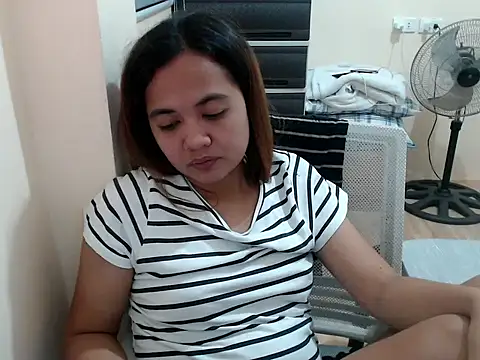 xTheLastVIRGINx's cam snapshot