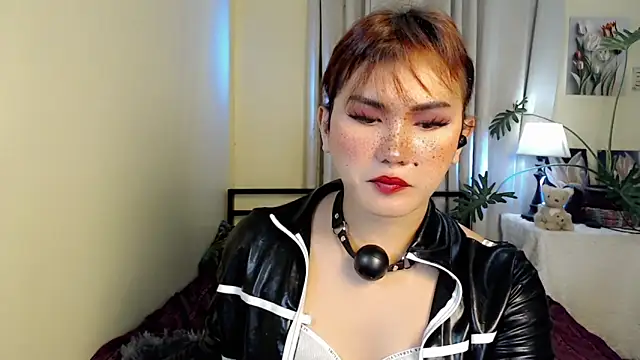 beatrice_21 live sex cam