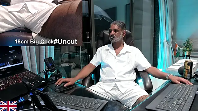 OnlineBossUK's cam snapshot