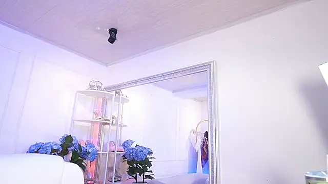 elasummer's cam snapshot