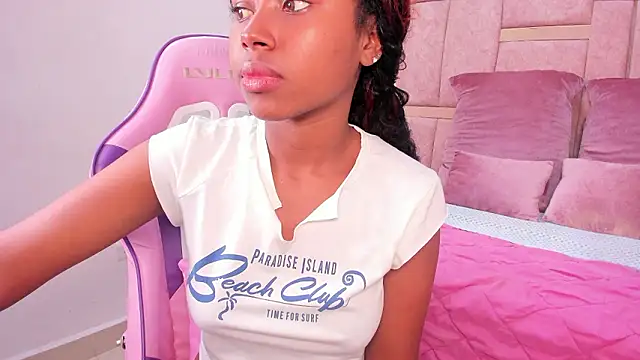 violeta_ruizz's cam snapshot