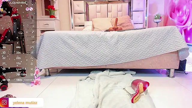 Yelena_mutiz's cam snapshot