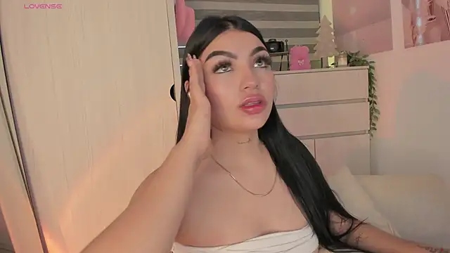 EmmyKenner's cam snapshot