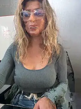 Isabella_Varella live sex cam