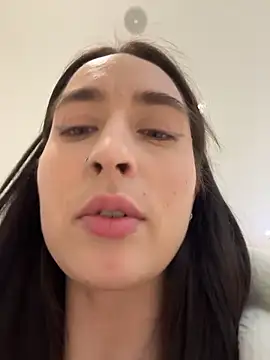 Holly_Play live sex cam