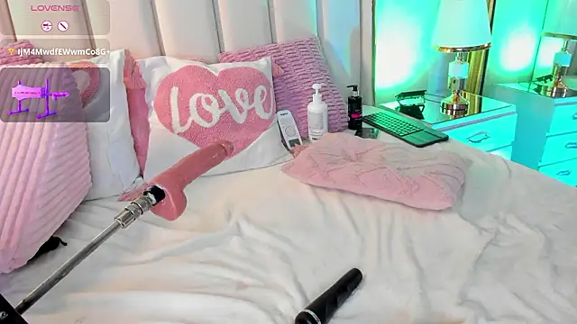 AriaJonnes_'s cam snapshot