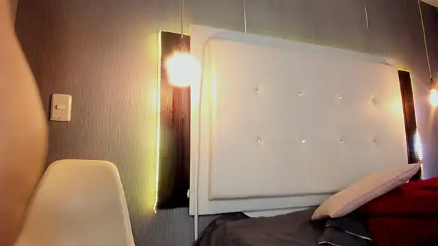 ximenanoah's cam snapshot