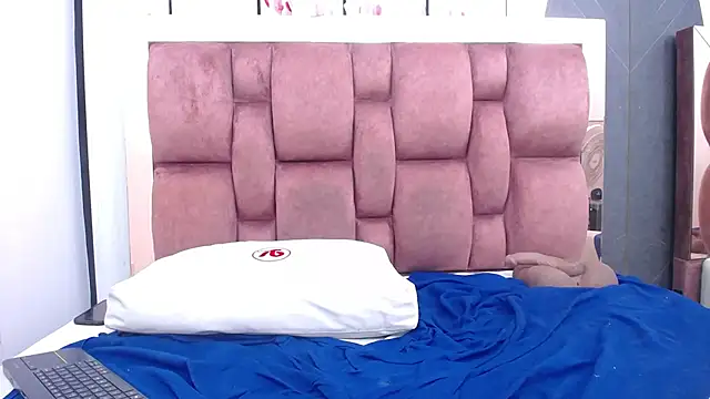 arianna_pearl's cam snapshot