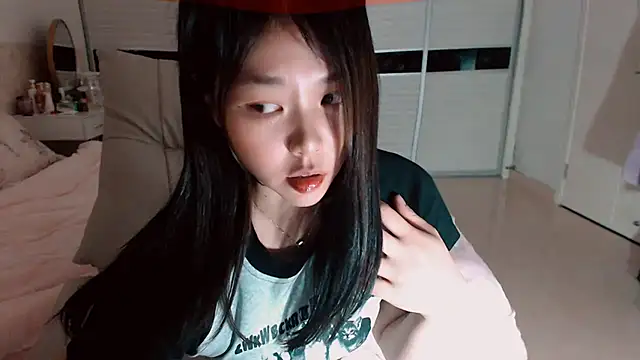 Miu1_girl live sex cam