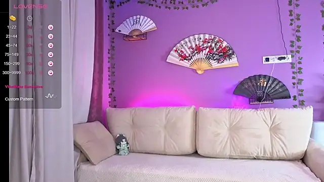 EilinWood's cam snapshot