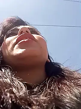 Naomy_Gomez_ live sex cam