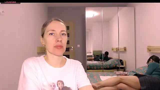 Javelinka's cam snapshot