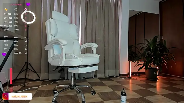 karinnixx's cam snapshot