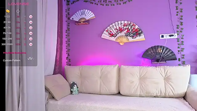 EilinWood's cam snapshot