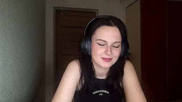 Solareclipsis's cam snapshot