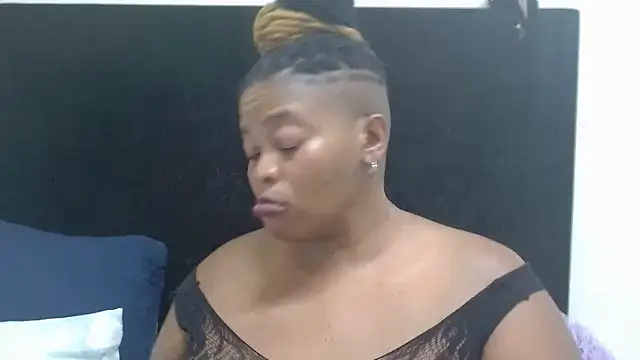 HunungousAssX5's cam snapshot