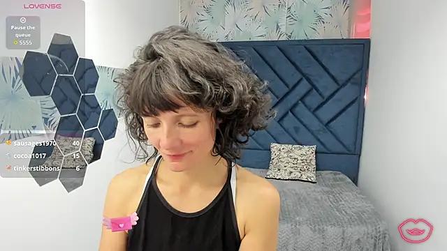 Valery_More__'s cam snapshot