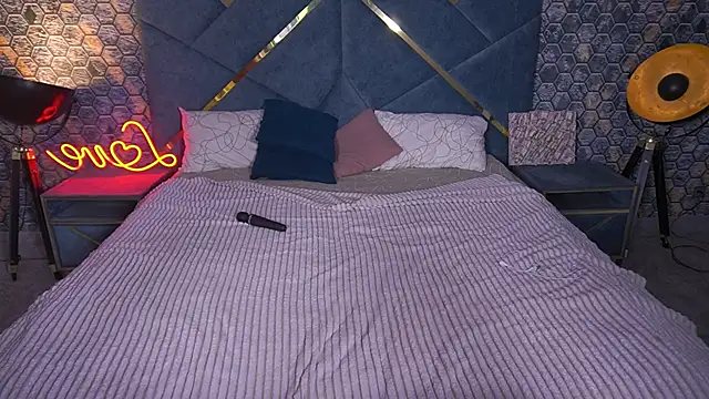 KimberlyWorld live sex cam