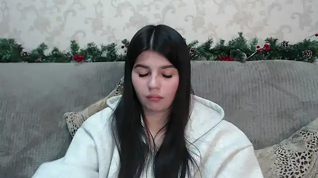 KisaModel's cam snapshot