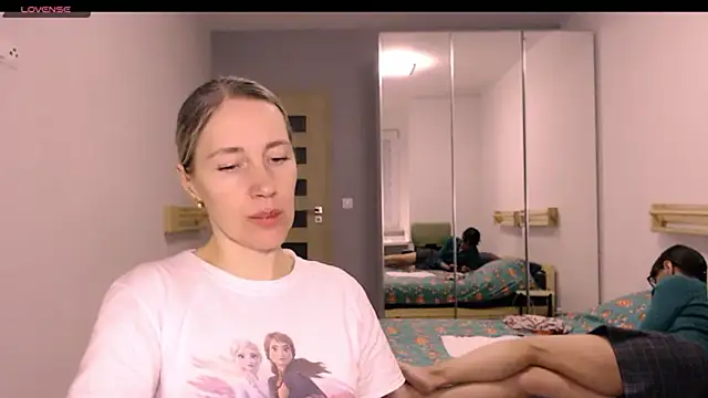 Javelinka's cam snapshot