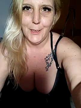 BecciDeluxe's cam snapshot