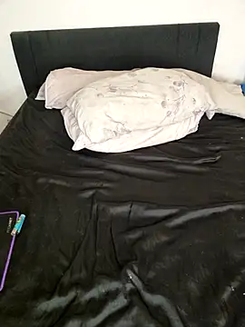 Leyla_Lawless's cam snapshot