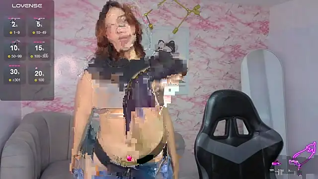 mia_foster_t's cam snapshot