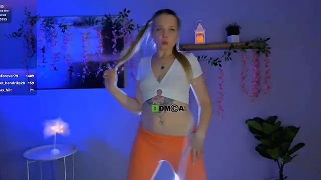 teya_starling's cam snapshot