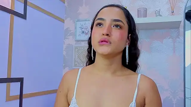 Emma_Thompssonn's cam snapshot