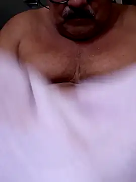 Misterymem63's cam snapshot