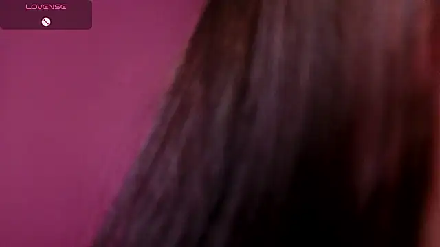 Lucy_louras's cam snapshot