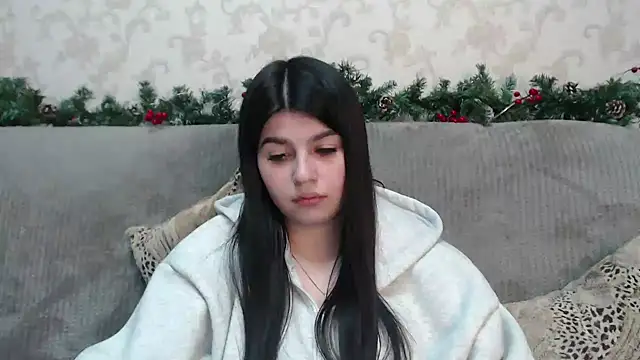 KisaModel's cam snapshot