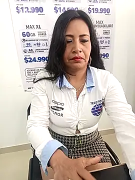 PAULA20-'s cam snapshot