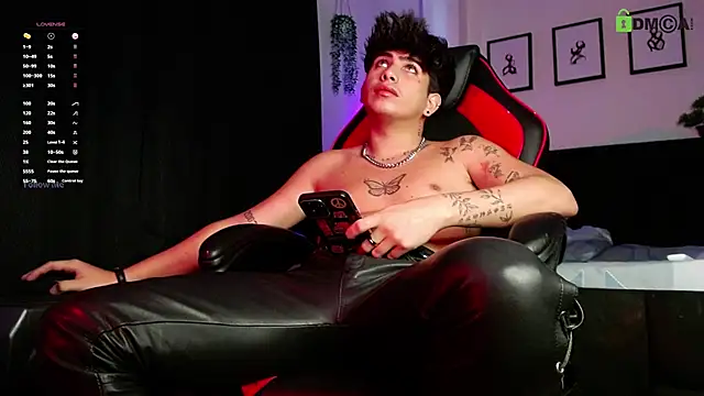 LyleBennett_ live sex cam