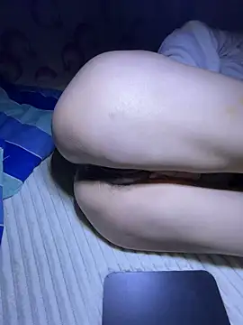 iu_uzZ's cam snapshot