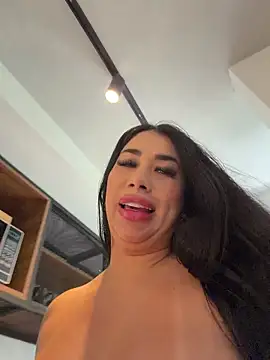 kiim_taaylor live sex cam
