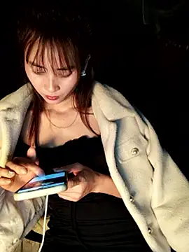 Em_xinh01's cam snapshot